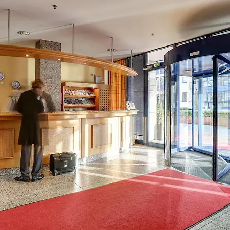 柏林新克尔恩中心公园酒店 酒店