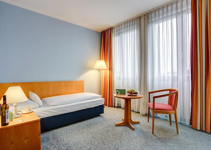 Hotel Centro Park Berlin-neukoelln 3*