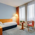 Hotel Centro Park Berlin-neukoelln 3*
