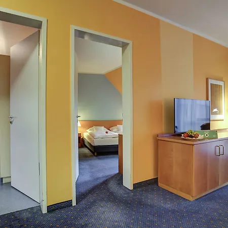 Hotel Centro Park Berlin-neukoelln 3*
